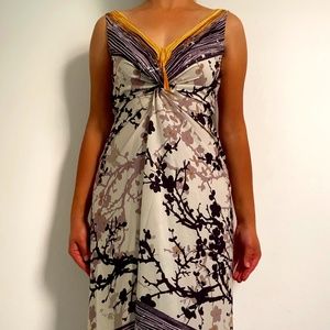 Suzi Chin for Maggy Boutique Stunning Floral Slim